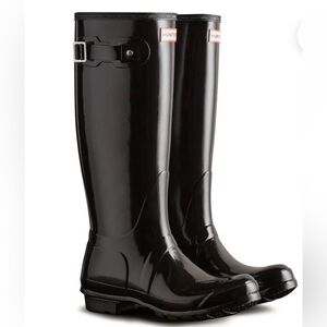 Hunter Women's Glossy Black Rain Boots- size 7- in MINT condition!